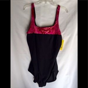 NWT Ceeb swimsuit square neck women’s plus size 7638-974